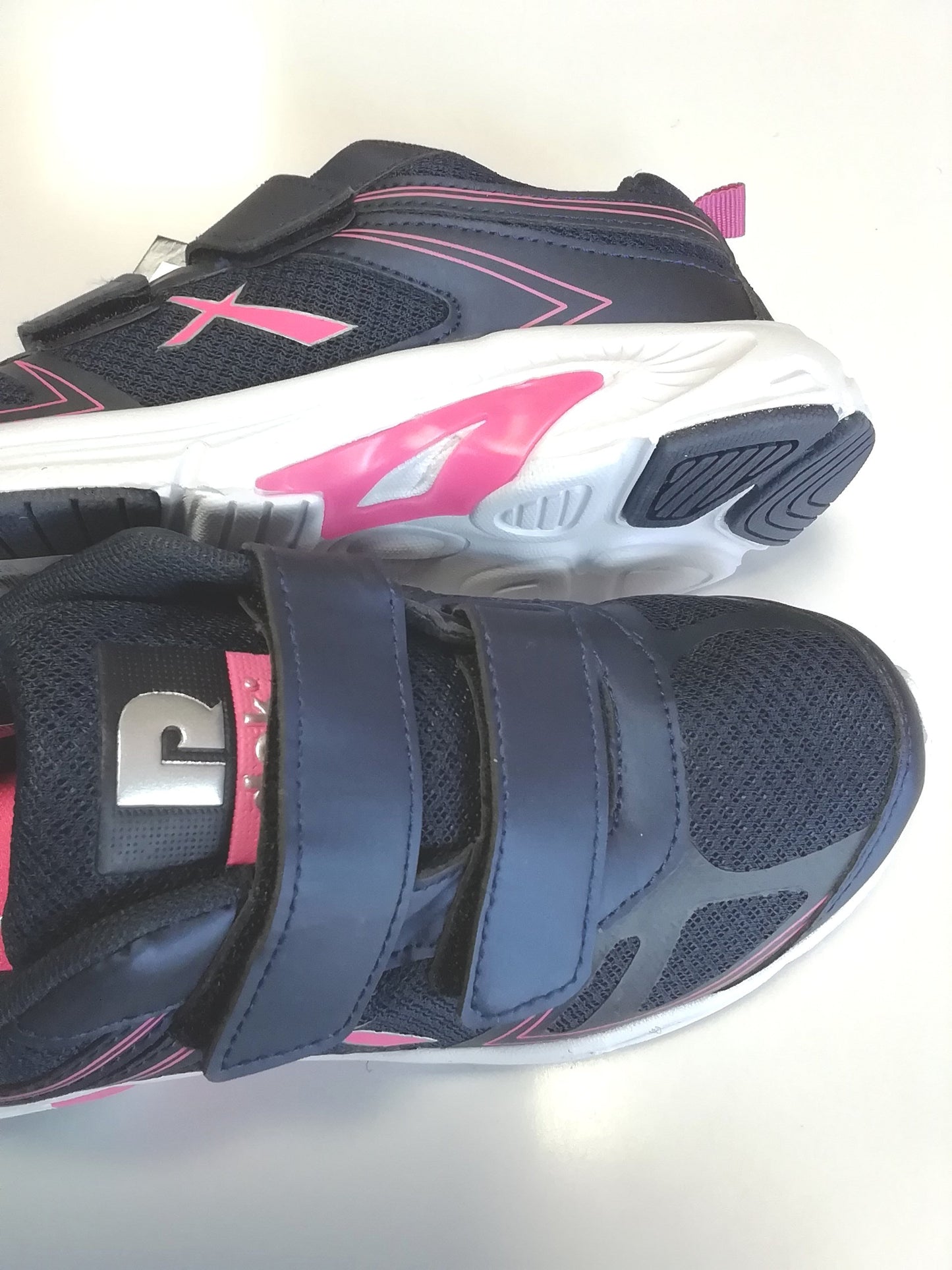 Ladies 'SKYE' Twin Touch Fastening Trainer