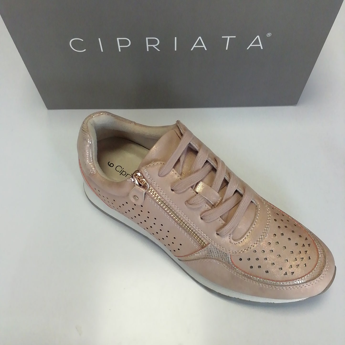 Cipriata 'ANTA' Rose Gold Metallic Trainer