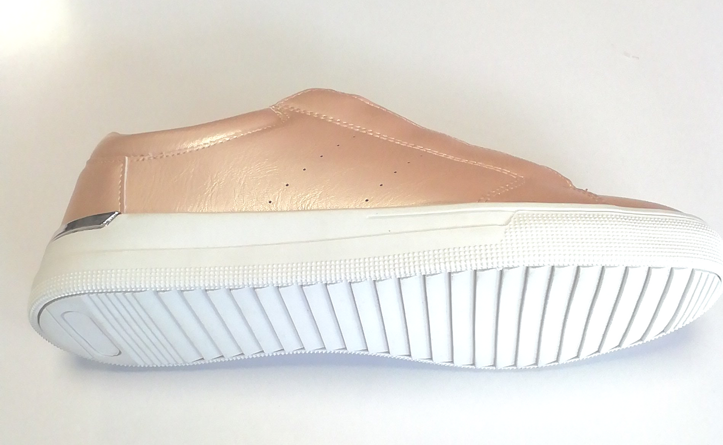 Cipriata 'ALBERTA' Gold Rose Metallic Trainer